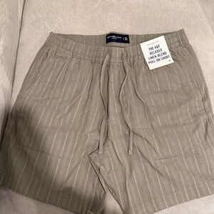 Abercrombie & Fitch Gray Linen-Blend Pull-On Shorts